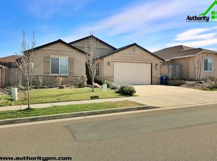 519 Mission De Oro Dr, Redding, CA 96003