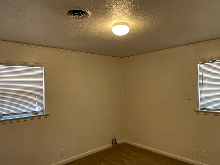 688 Joryne Dr — Photo 14