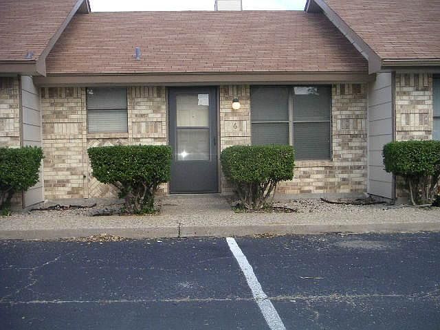 1st image of 6 Teakwood Ln