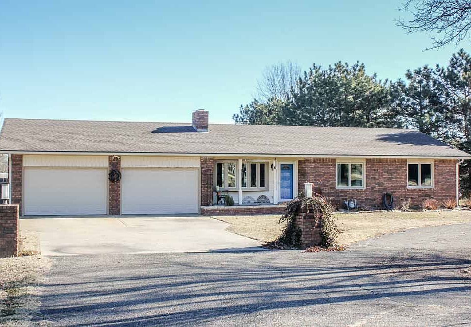 1st image of 3110 Cathlinda Dr