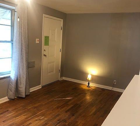 2nd image of 6512 Pennsylvania Ave