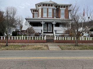 906 4th Ave, Gallipolis, OH 45631