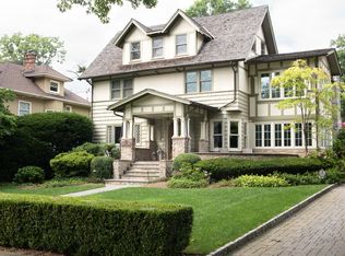 151 Sheridan Ter, Ridgewood, NJ 07450