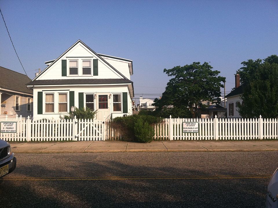 2nd image of 1225 Simpson Ave