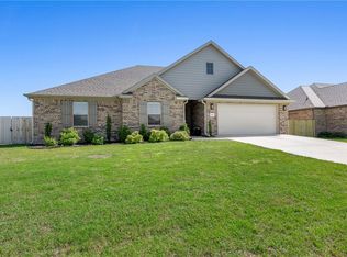 1267 Marcello Ave, Springdale, AR 72762