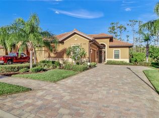 11092 Esteban Dr, Fort Myers, FL 33912