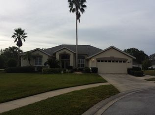 9004 Oakcrest Cir, Mount Dora, FL 32757