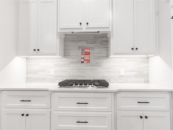 4th image of 3910 Lleyton Dr