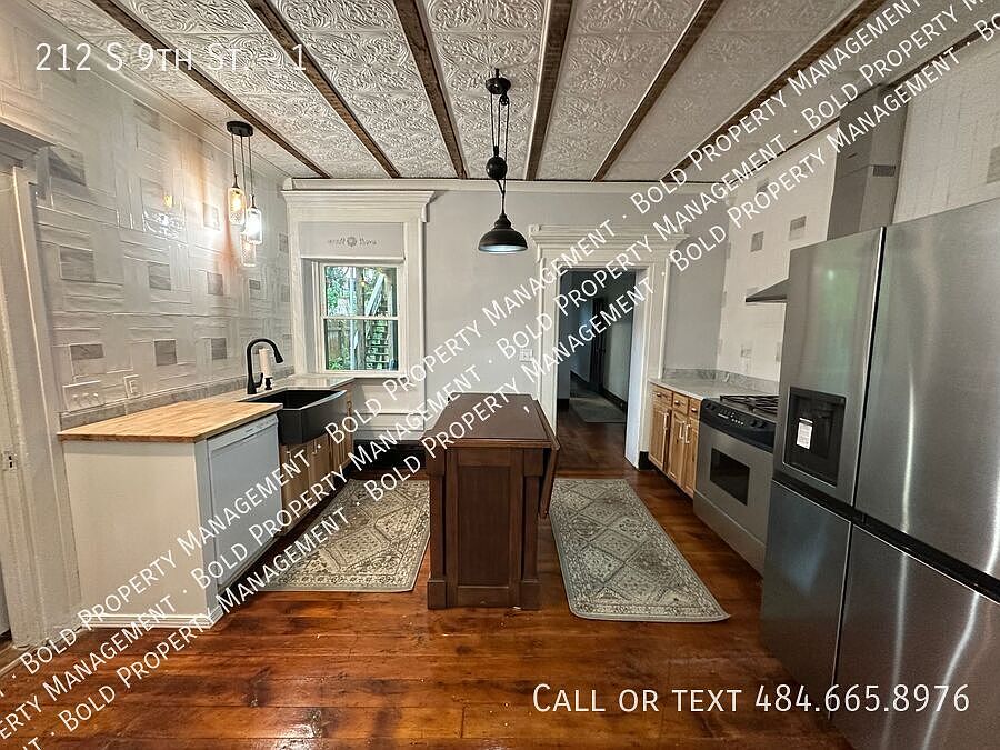 1st image of 212 S 9th St Floor 1