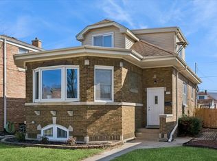 753 Newcastle Ave, Westchester, IL 60154