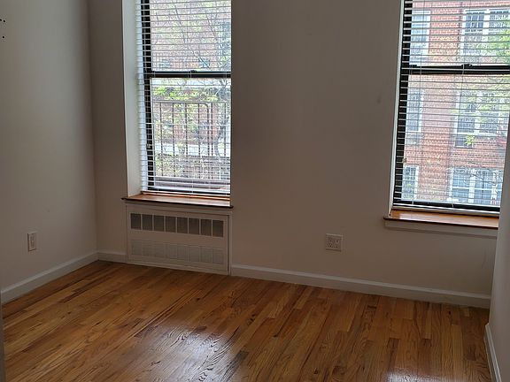 3rd image of 346 E 78th St APT 4A