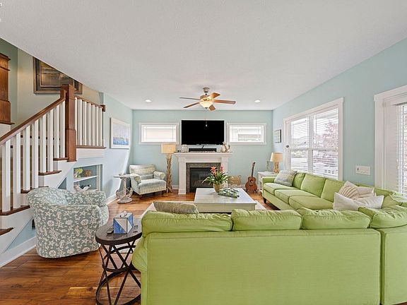 5th image of 128 Cove Ct