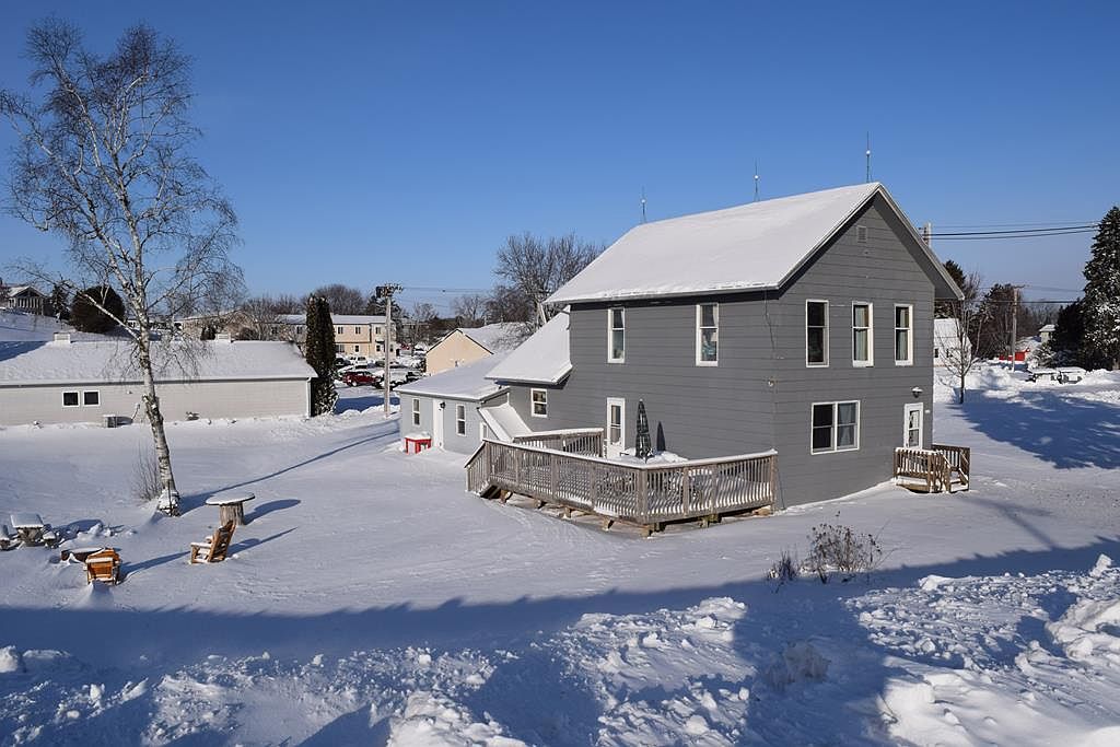 1503 Lake St, Algoma, WI 54201 MLS 141297 Zillow