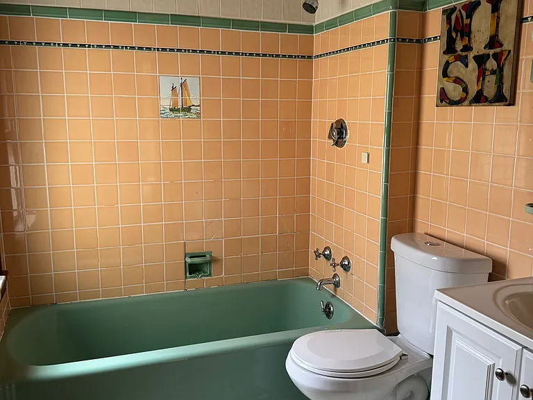 1011 Massachusetts Ave #3 — Photo 5