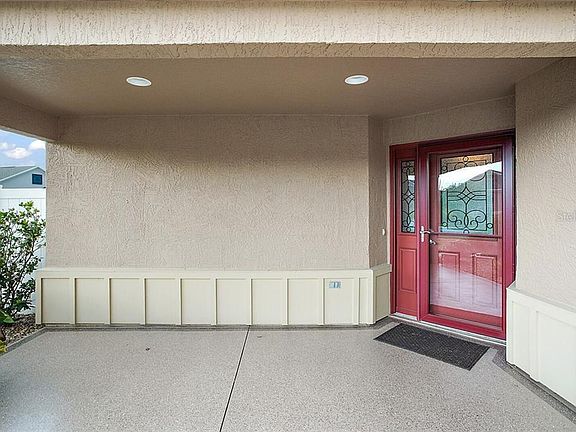 3rd image of 3706 Robertson Way