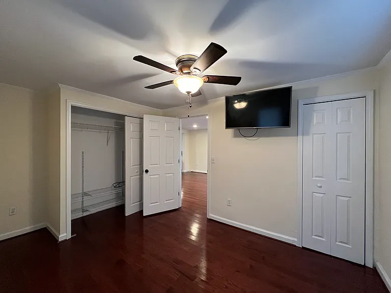 29351 Herbert St — Photo 10