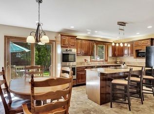 26 Country Club Rd, North Reading, MA 01864