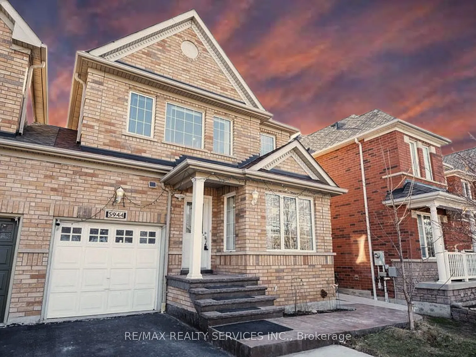3 bed, $3,100 — Photo 1
