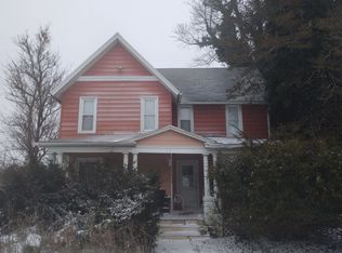 13695 Woodworth Rd, New Springfield, OH 44443