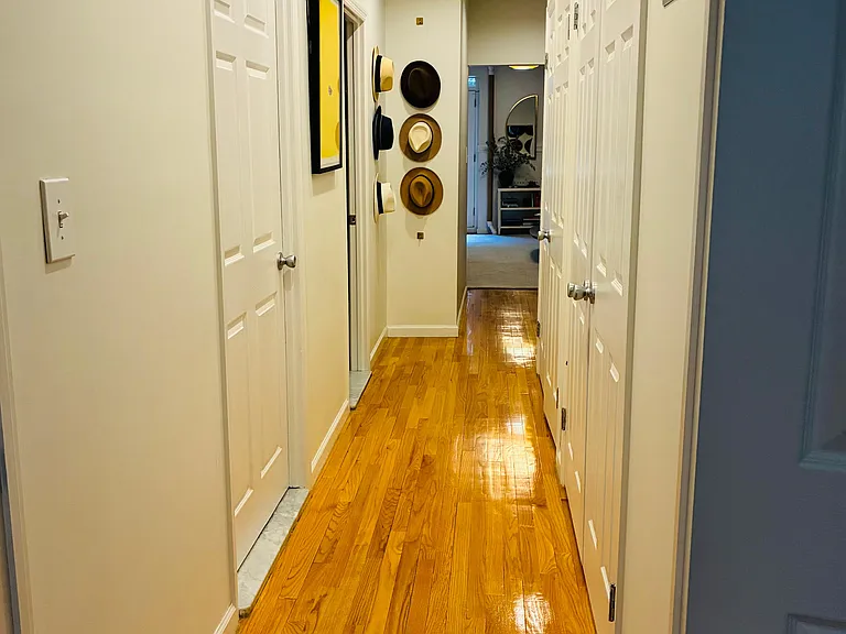 41 W 69th St #1 — Photo 5