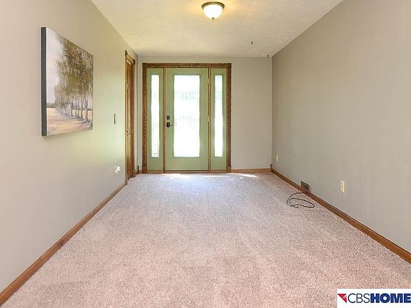3rd image of 8720 Grand Ave