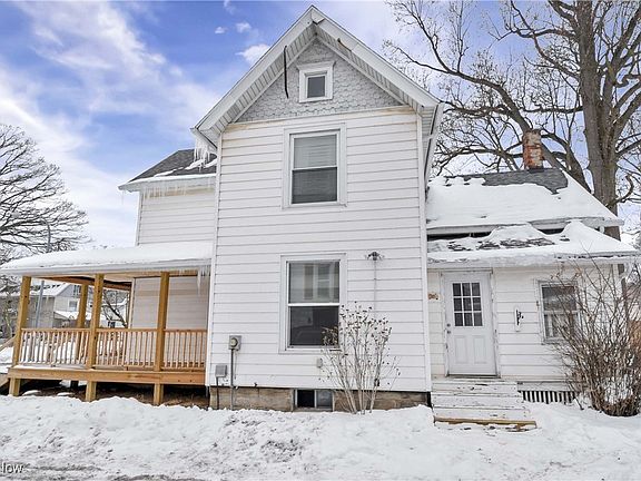 5th image of 525 2nd St