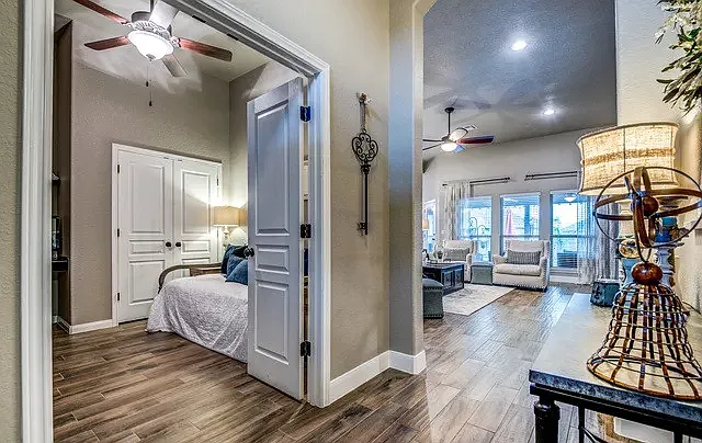 1643 Sun Bay Dr — Photo 3