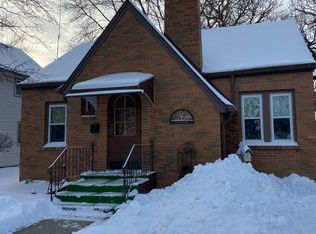 403 6th St NW, Austin, MN 55912