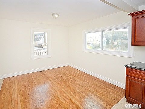 3rd image of 196 Dogwood Ave