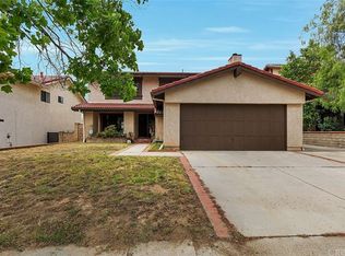 14029 Wagon Mound Rd, Sylmar, CA 91342