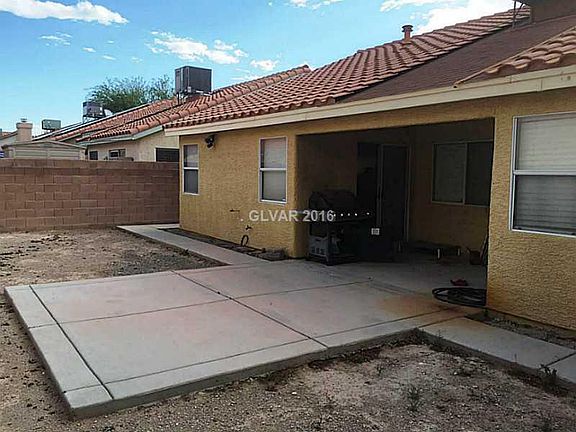 3rd image of 2596 Fort Lauderdale Dr