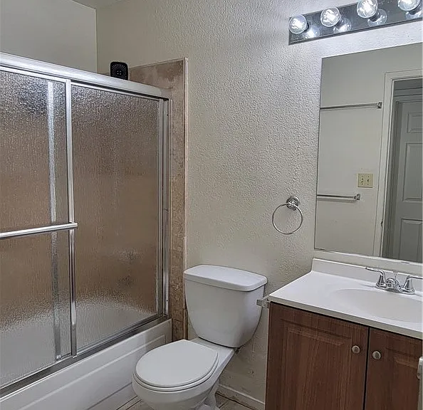 5044 S Rainbow Blvd #104 — Photo 11