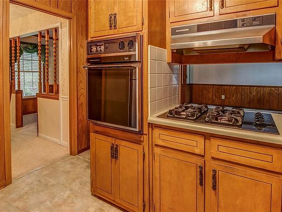 3rd image of 1108 Wheatley Dr