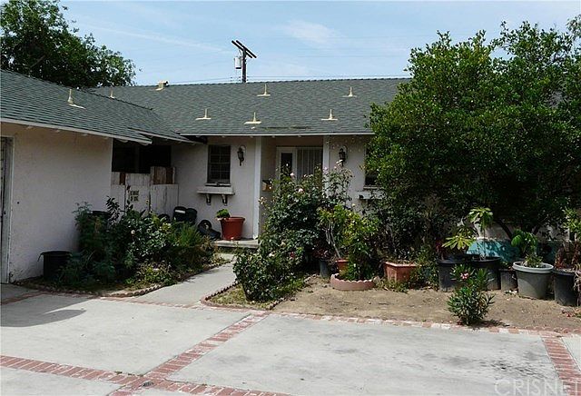 1st image of 8219 Variel Ave