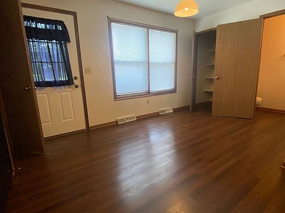 4th image of 7307 57th Ave #11313903