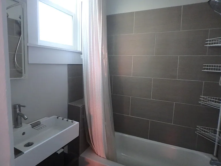3704 Walnut St — Photo 7