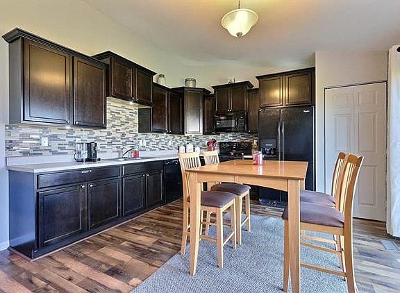 5th image of 3207 Grace Hill Dr