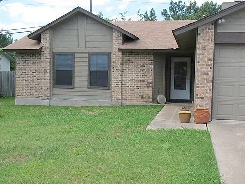 1301 Texas Oak Way Photo 1