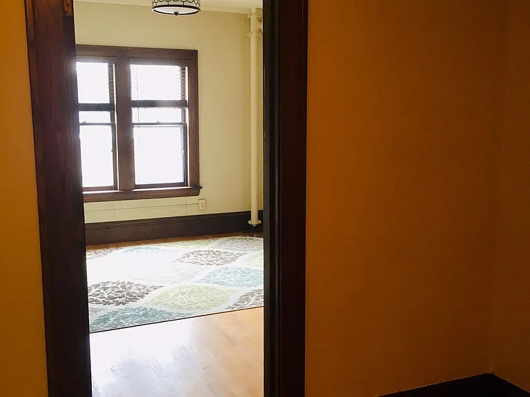 923 Cherry St SE #2 — Photo 3