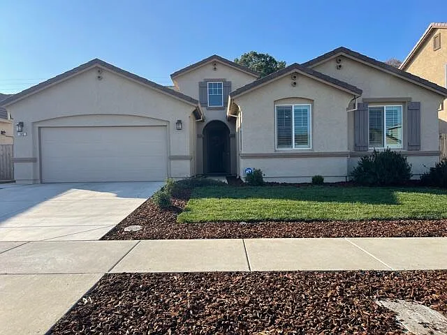 395 Carly Anne Dr photo 1