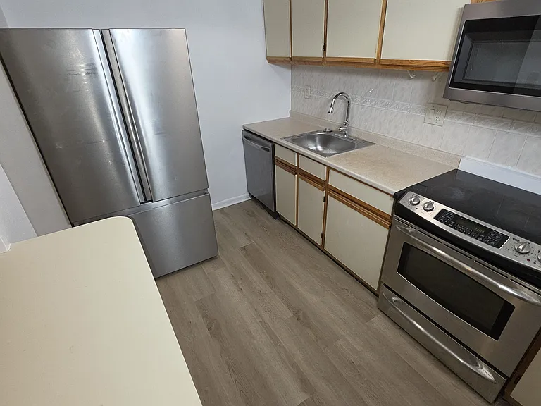 7 Belfast Dr #7 — Photo 20