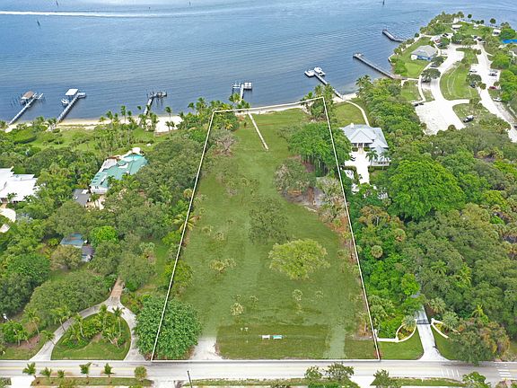 4th image of 3355 SE Saint Lucie Blvd