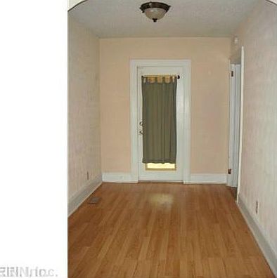 3rd image of 315 Glendale Ave