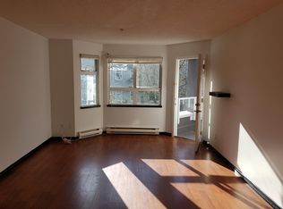 921 Thurlow St #302, Vancouver, BC