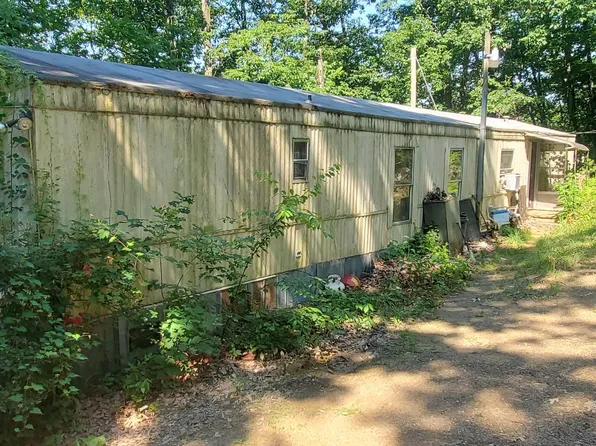 1125 Bowie Dr, Falling Waters, WV 25419