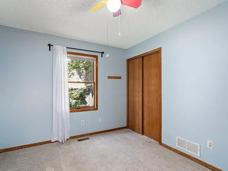 1702 Dora St — Photo 28