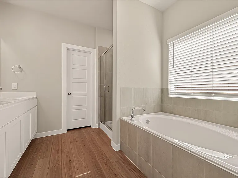 21630 Wave Hollow Dr — Photo 15