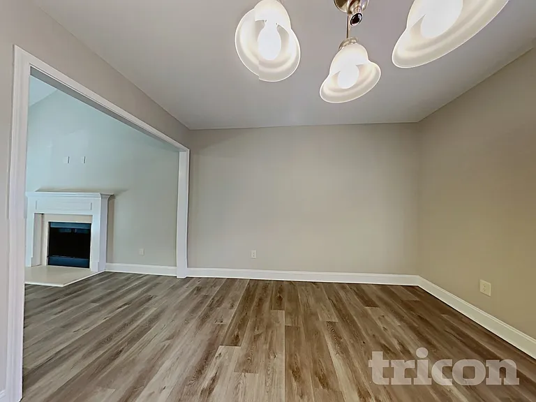 1656 Deer Creek Ln — Photo 4