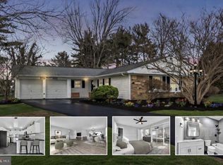 100 Evergreen Dr, Willingboro, NJ 08046