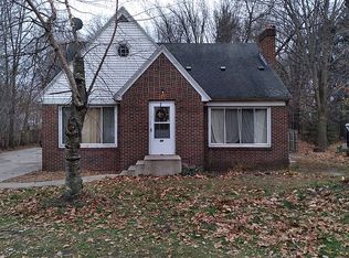 48 Scotts Dr, Holland, MI 49424